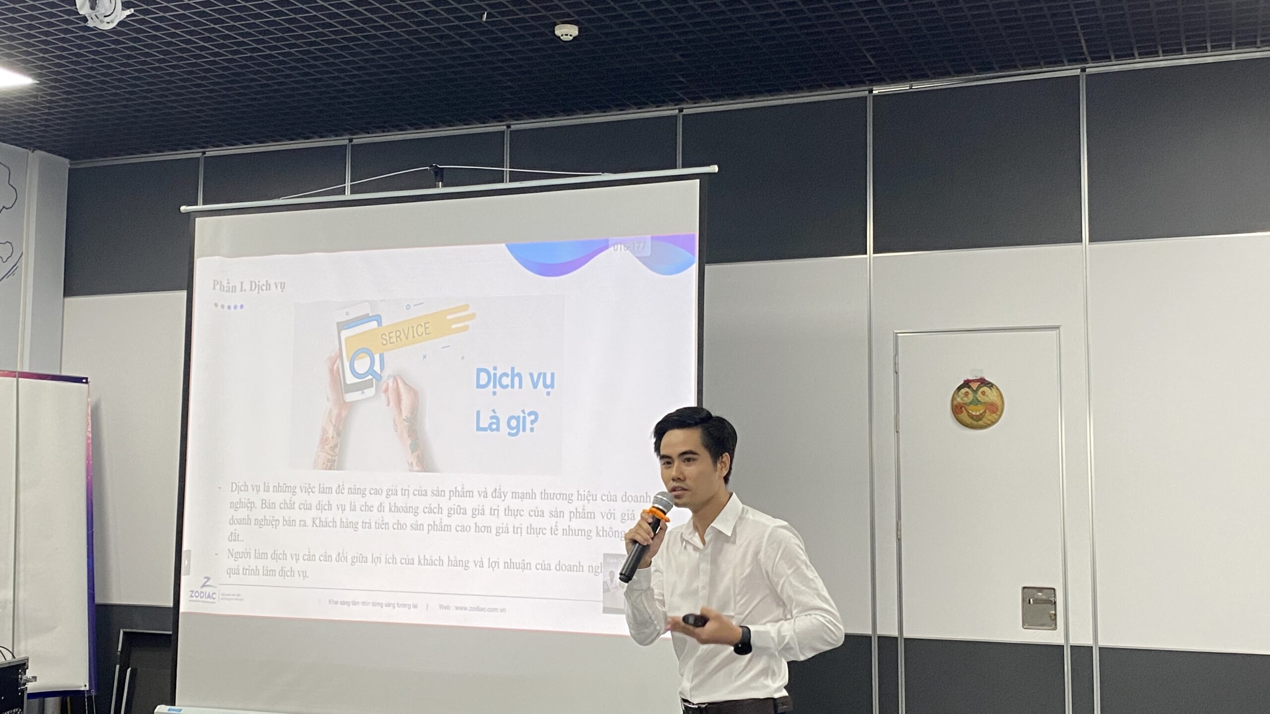 Người thầy trong các chương trình đào tạo
