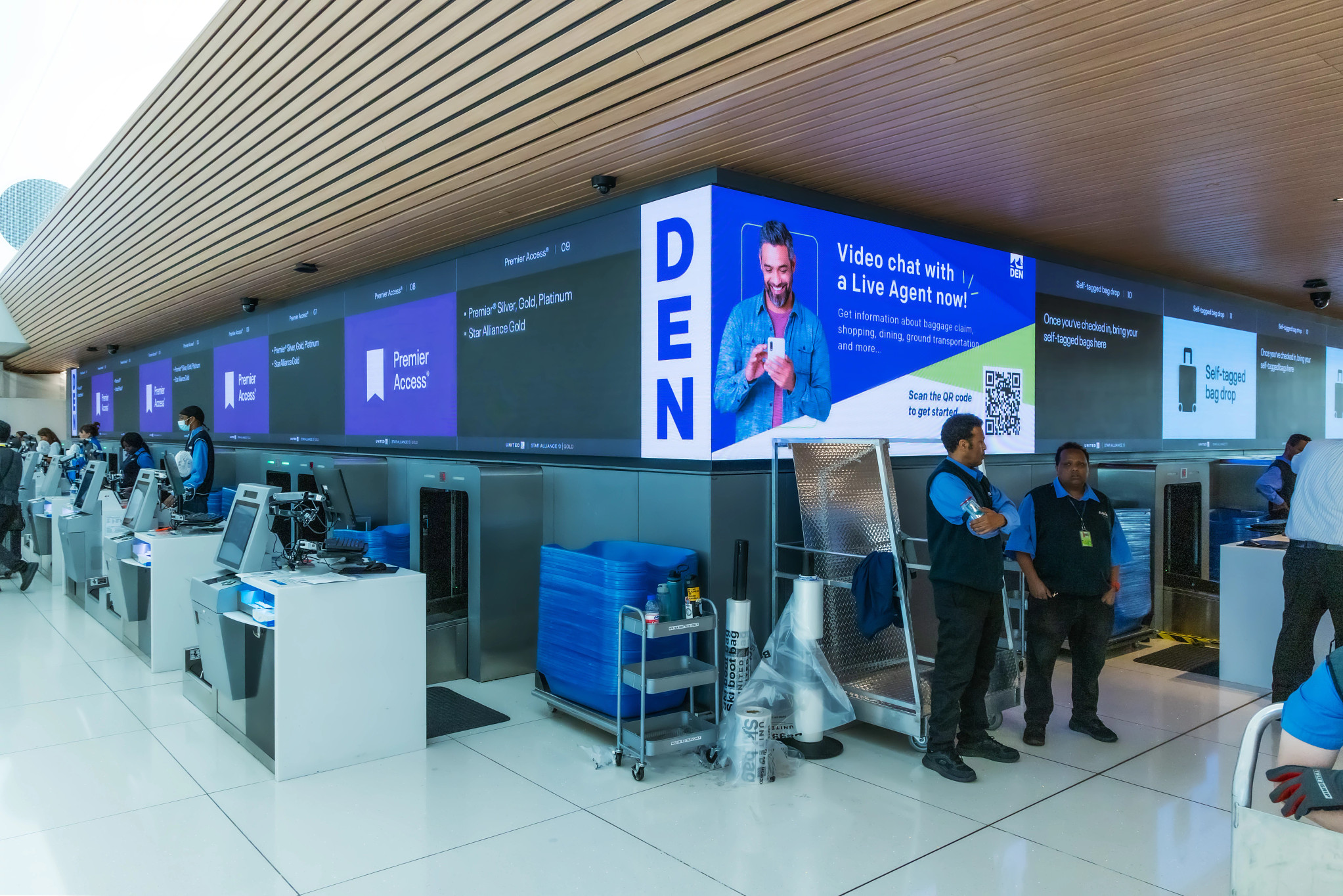 màn hình trải nghiệm quy mô lớn Daktronics